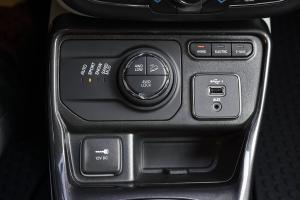 Jeep Compass Limited 4xe 2020 года  (EU)